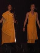 Fotka Yellow Sisters 11/16